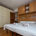 Arieli Lägenhet *