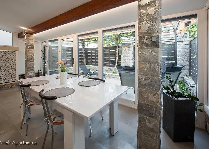 アパート Arieli *